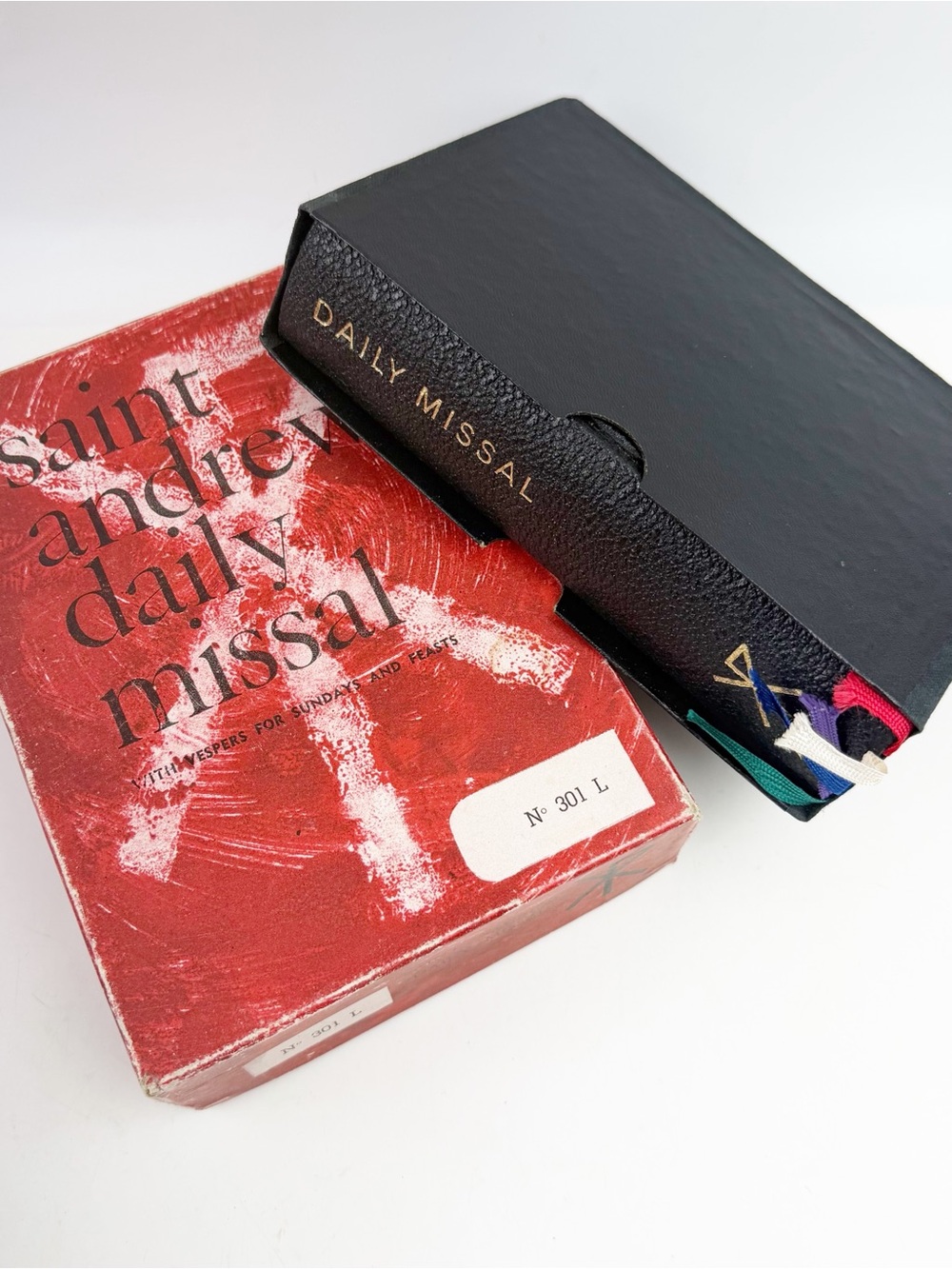 Vintage 1962 Saint Andrew Daily Missal Dom Lefebvre No 301 L Latin English Box